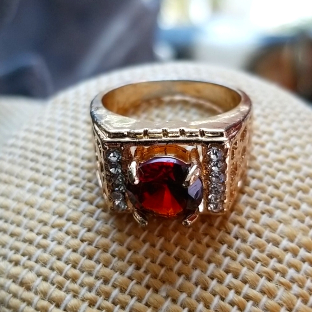 Ruby Glass Cabochon Cocktail Ring Size 6 - image 2